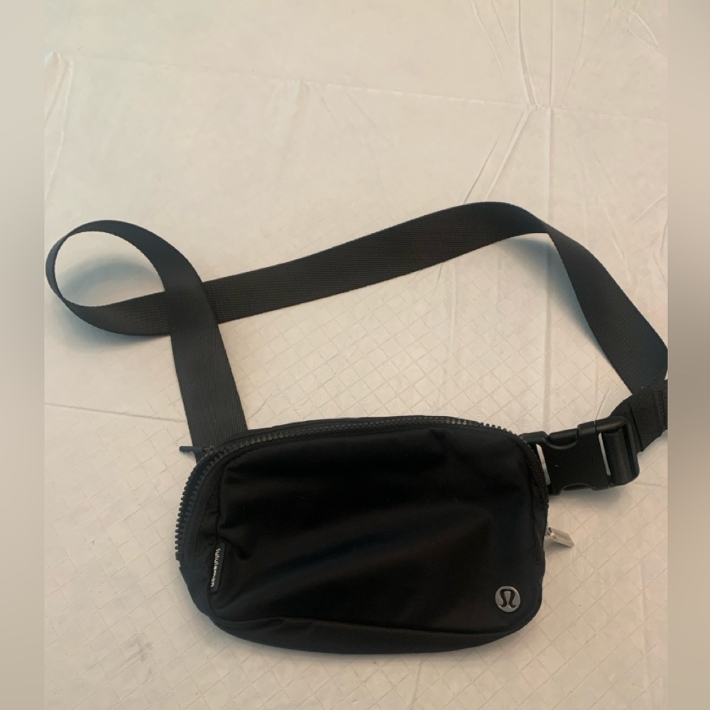 LuluLemon Belt Bag